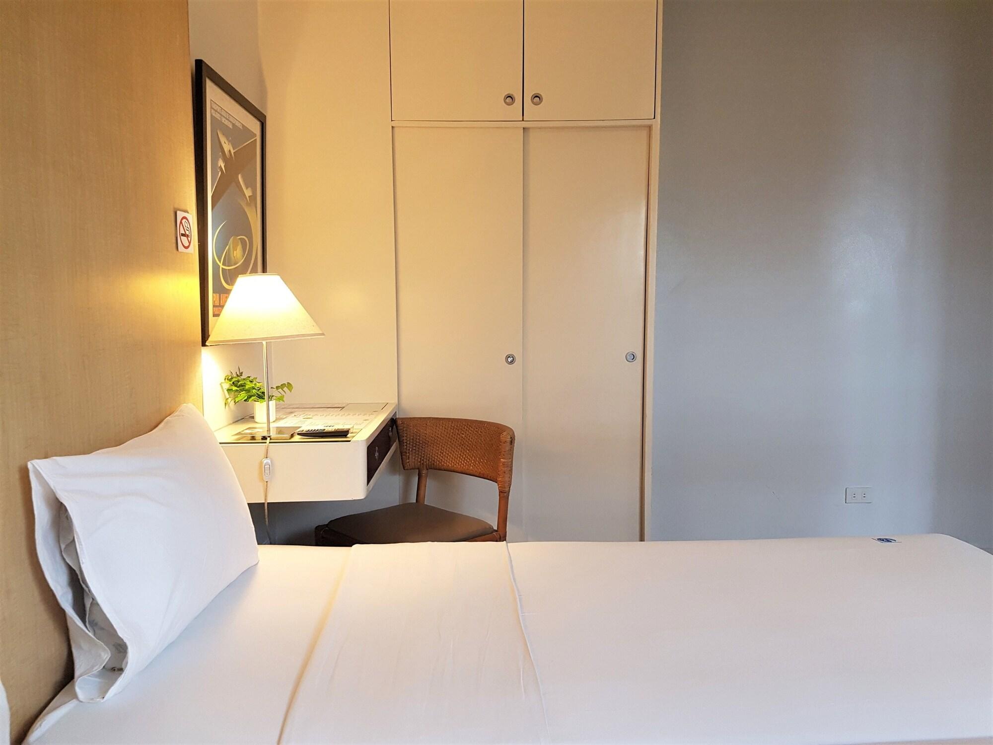 The Clipper House, Poblacion Makati Manila Zewnętrze zdjęcie